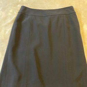Ann Taylor pleated dress skirt, knee length , black size 6P